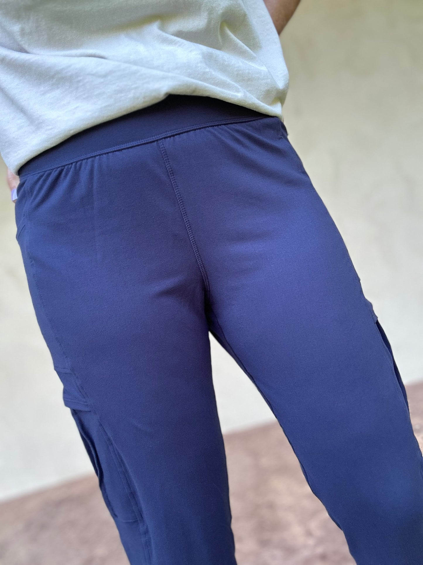 Rae Mode Butter Cargo Joggers, Navy