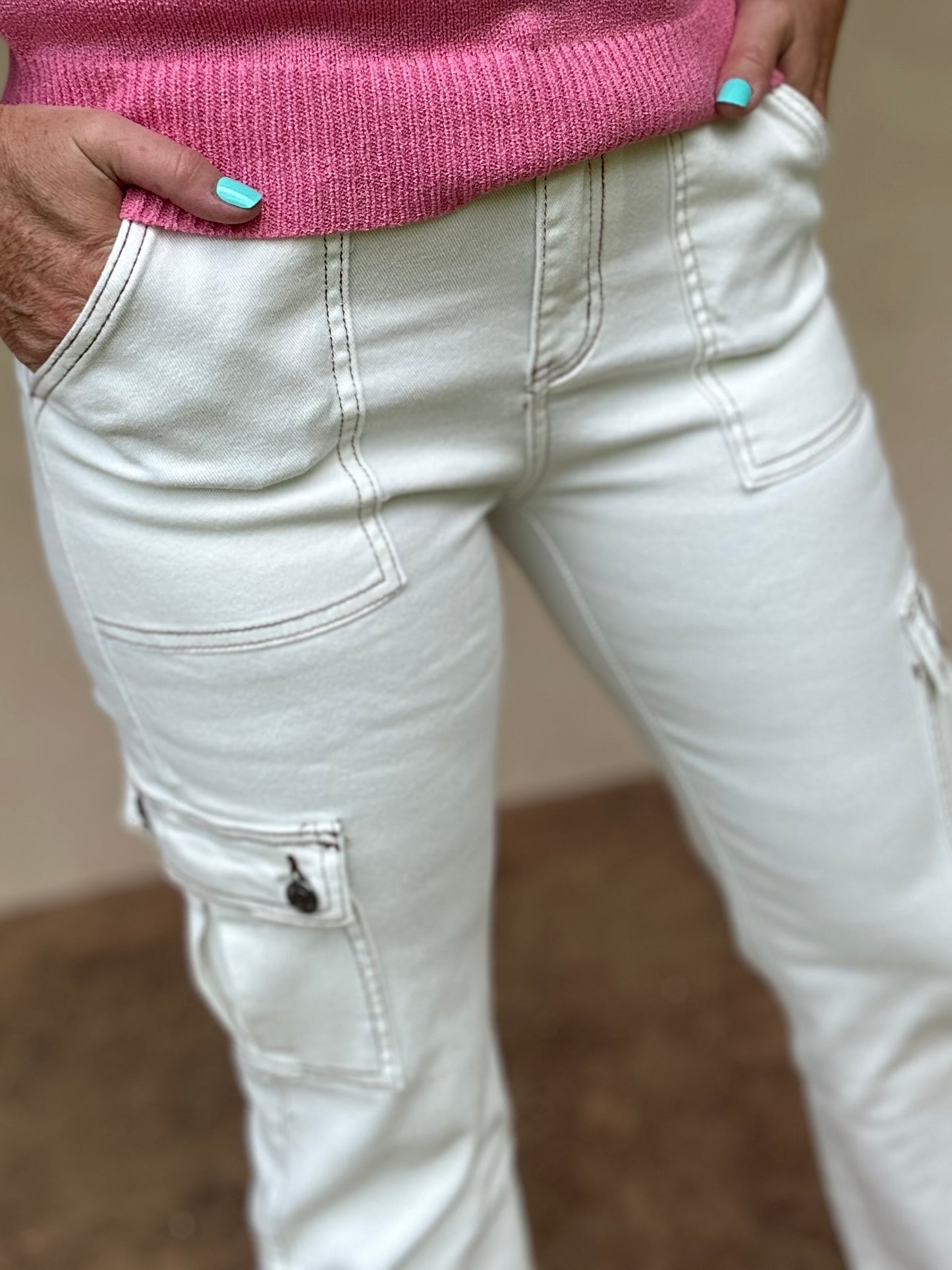 Cargo Jeans, Eggwhite