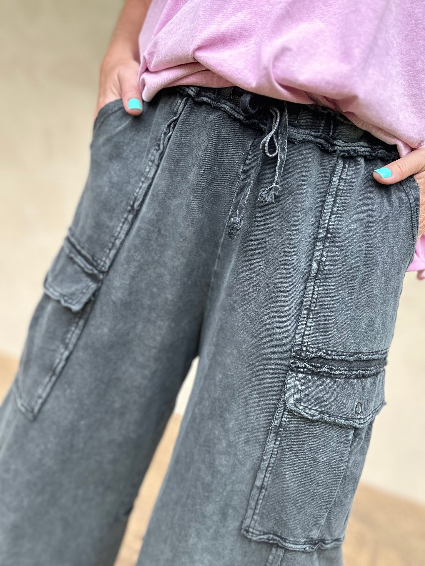 Easel Mineral Washed Wide Leg Pants, Black