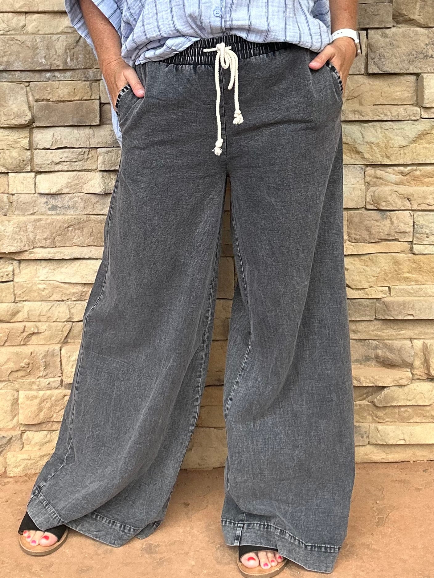 Mineral Washed Pants, Black