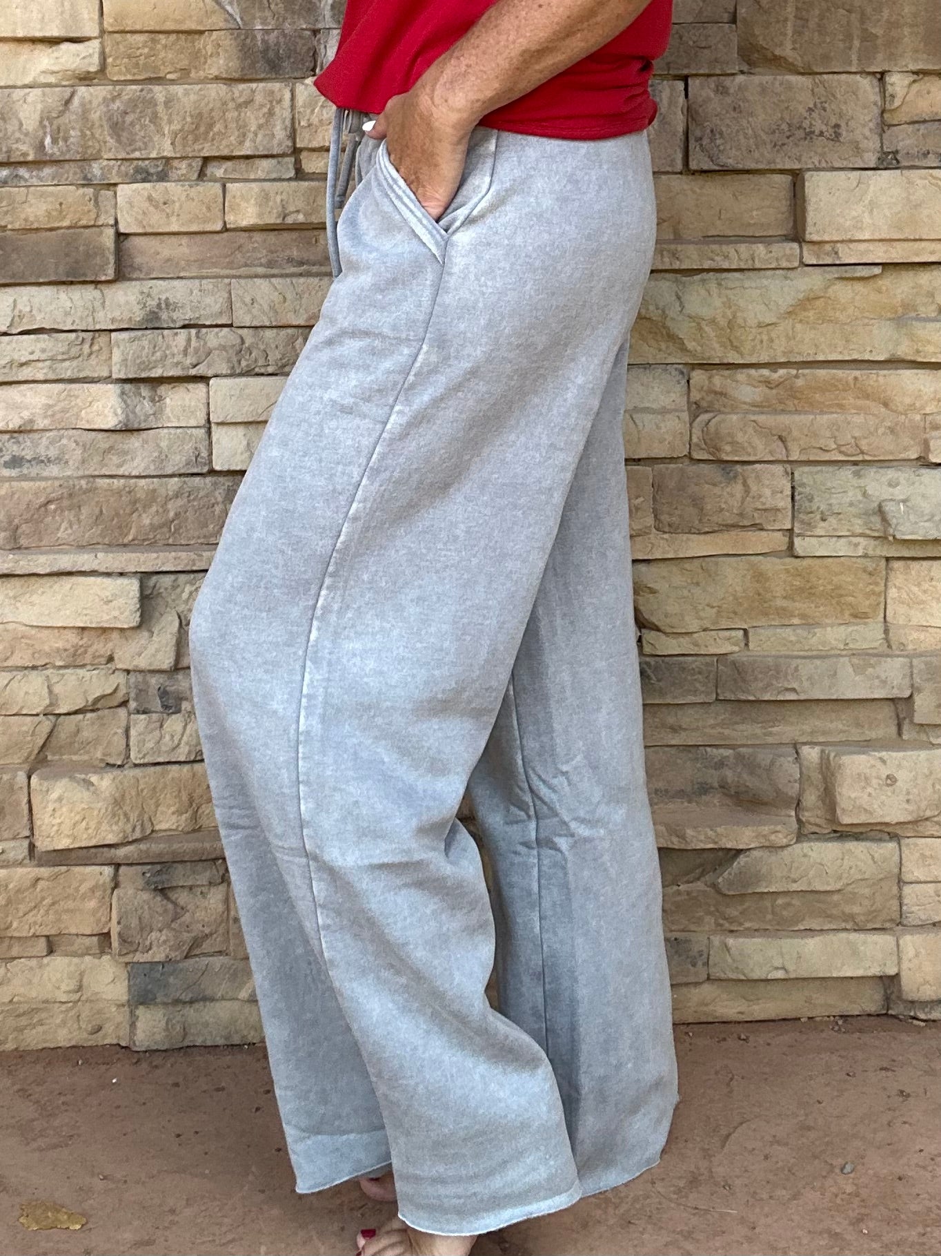 Zenana Acid Wash Fleece Sweatpants, Sleet Grey