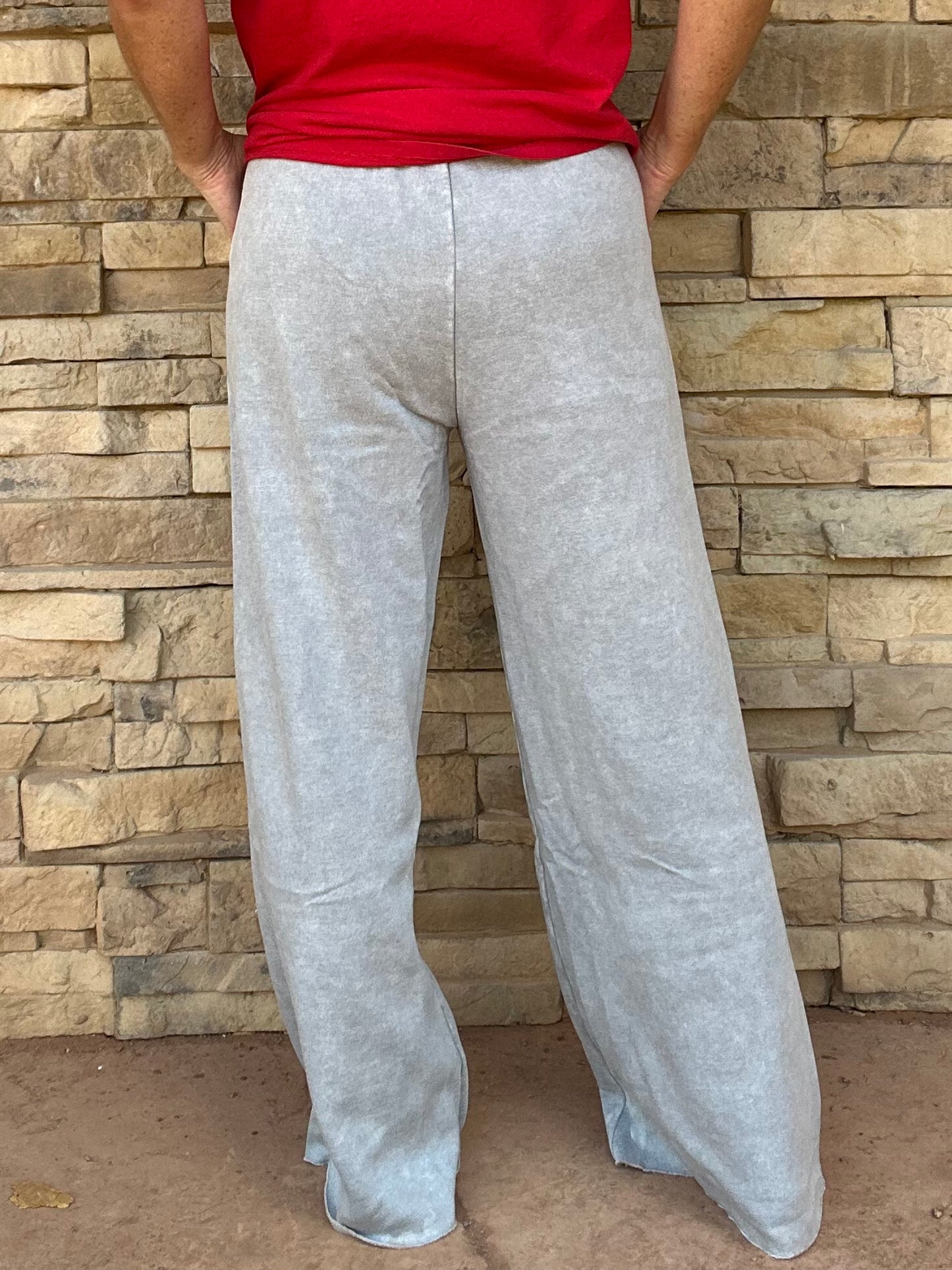 Zenana Acid Wash Fleece Sweatpants, Sleet Grey