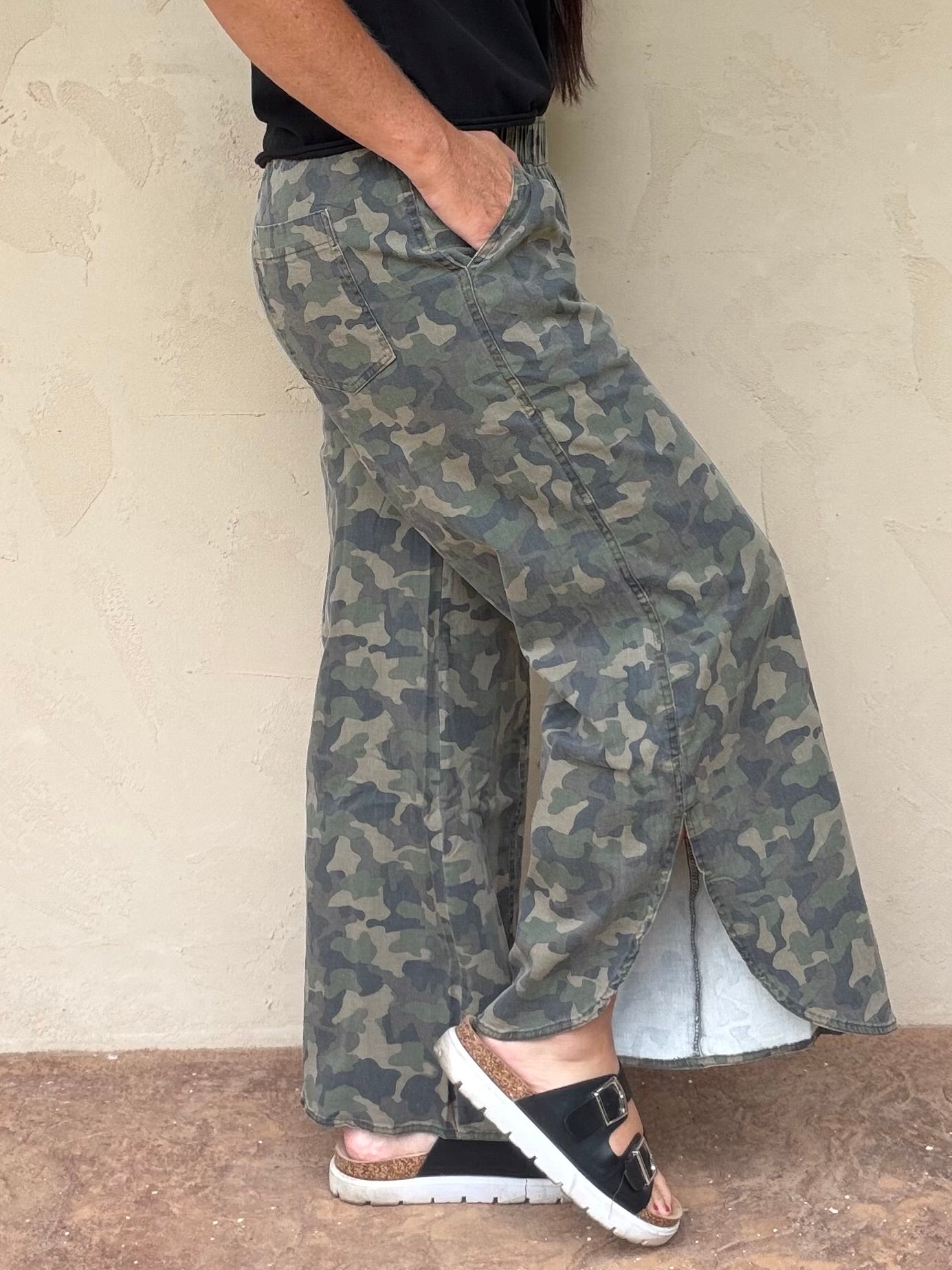 Camo Tulip Pants
