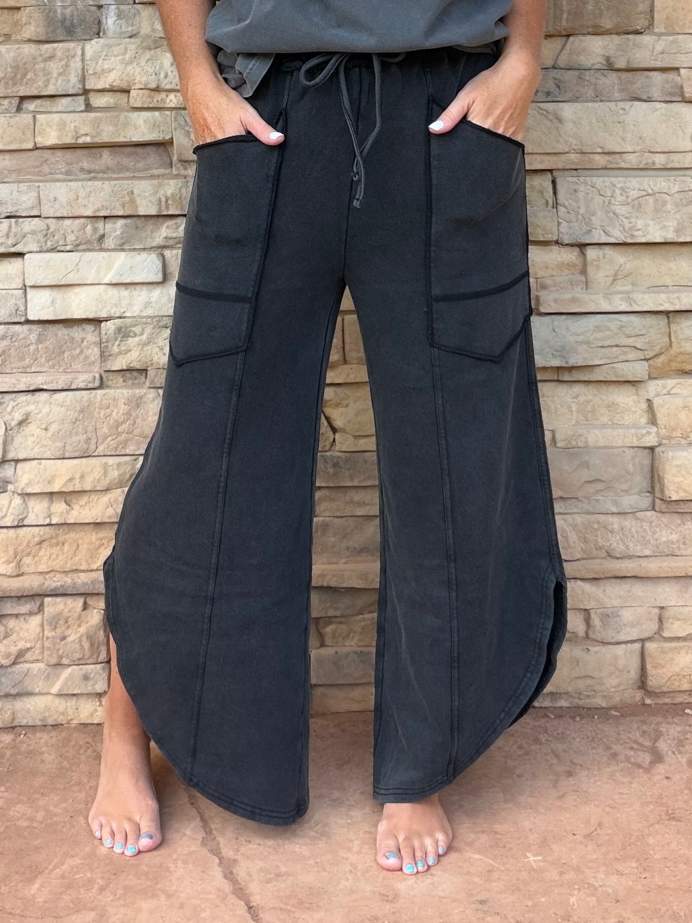 Mineral Washed Tulip Pants, Charcoal Black