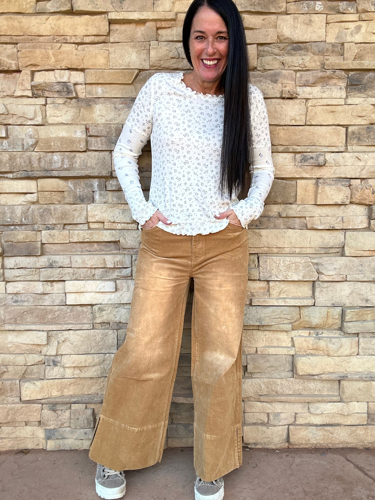 Easel Corduroy Cropped Pants, Camel